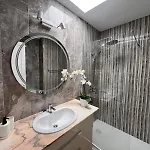 Daruma 1-bedroom With Sea Views Apartment *