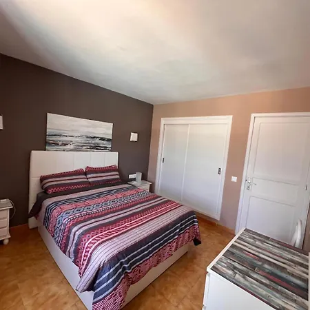 Daruma 1-bedroom With Sea Views *