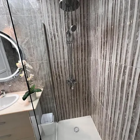 Daruma 1-bedroom With Sea Views 公寓 科斯塔特吉塞