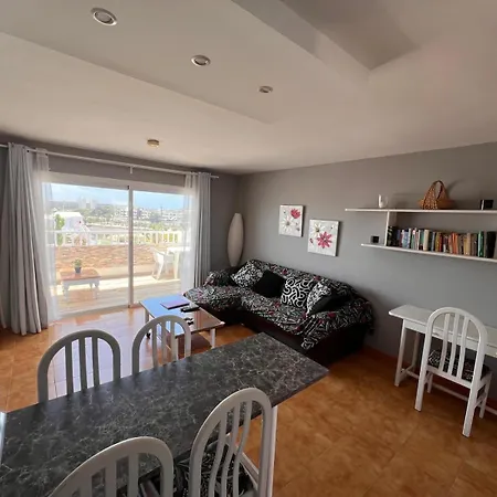 Daruma 1-bedroom With Sea Views 公寓 *