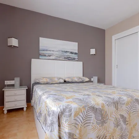 Daruma 1-bedroom With Sea Views 公寓