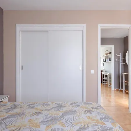 Daruma 1-bedroom With Sea Views 公寓 科斯塔特吉塞