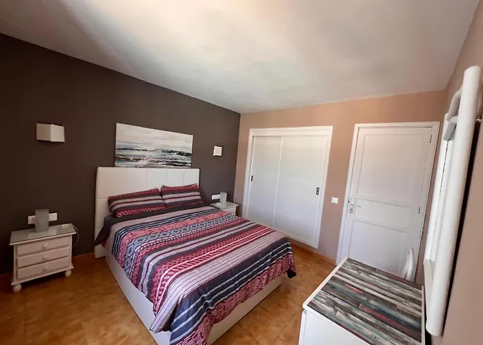 Daruma 1-bedroom With Sea Views *