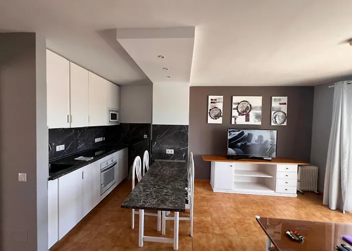 Daire Daruma 1-bedroom With Sea Views